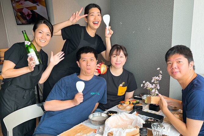 Sushi Nigiri Experience Japanese Sake Drinking Set in Tokyo - Common Questions