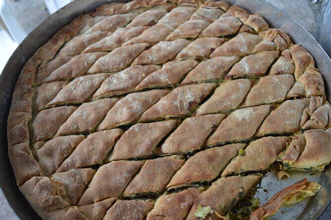 Sustainbable Cooking class, explore a mountainous village - Authenticity and Sustainability in Every Bite