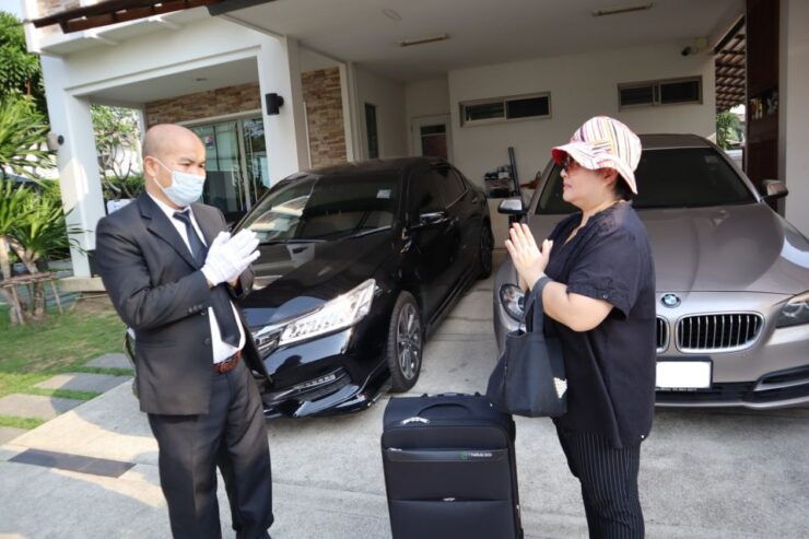 Suvarnabhumi Airport Bangkok: Luxury Private Transfers - Experience