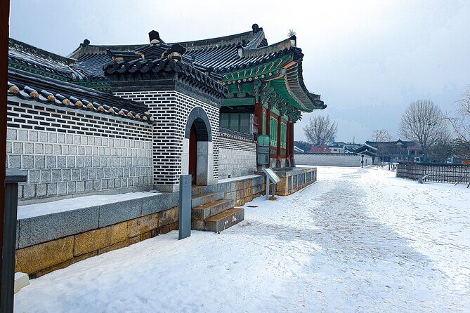 Suwon Fortress and Palace Tour with Optional Food Experience - The Pop Culture Connection: Kimbap Shop and Netflix Fame