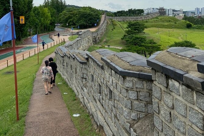 Suwon Hwaseong Fortress Food Walking Tour, KTourTOP10 - UNESCO-listed Suwan Hwaseong Fortress