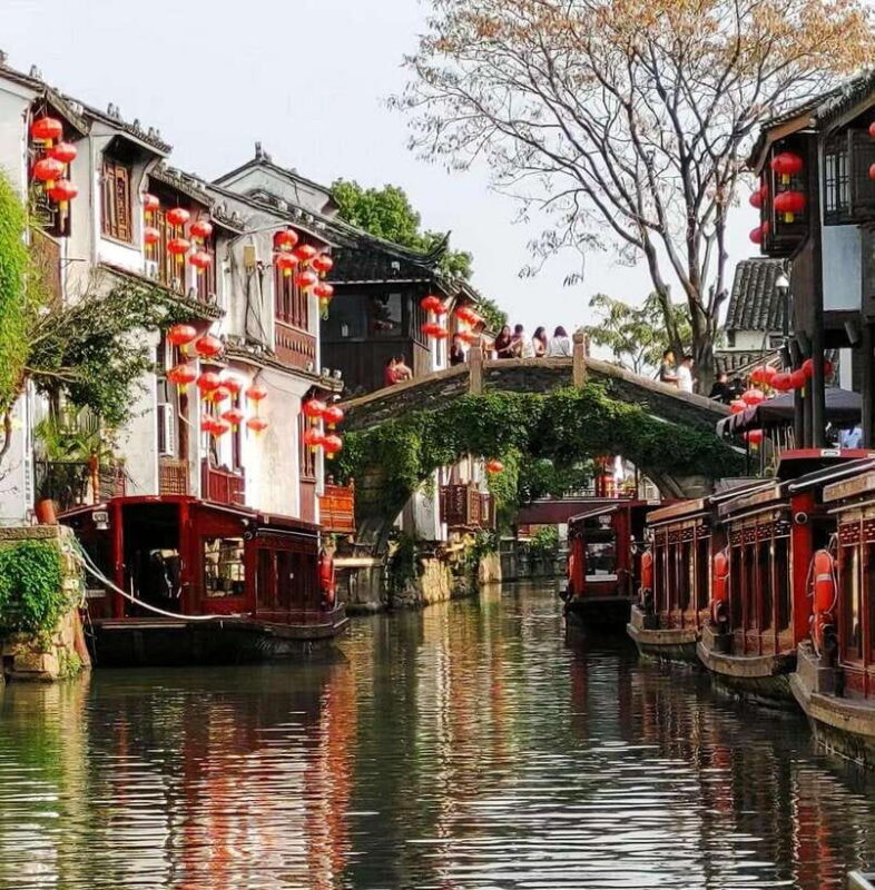 Suzhou Private Guided Day Trip from Shanghai by Bullet Train - Exploring Water Towns and Heritage Streets