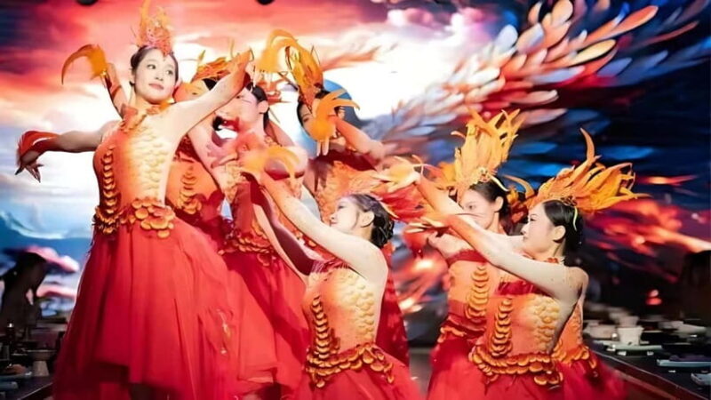 Suzhou: Royal Banquet Experience with Show - Suzhou: Royal Banquet Experience with Show