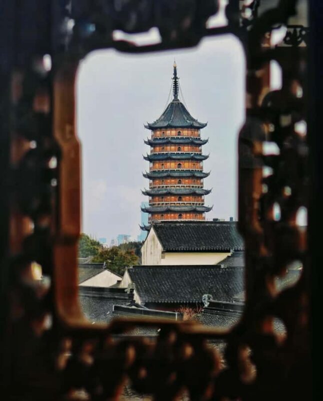 Suzhou Slow Life: Gardens, Handicrafts & Pingtan Melody - Exploring Suzhous Classic Gardens