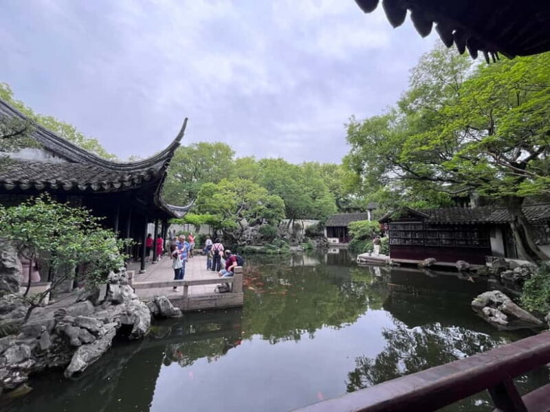 Suzhou & Tongli Water Town One Day Escape from Shanghai - Authentic Local Lunch and Cultural Strolls