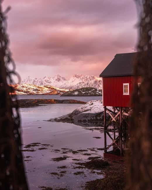 Svolvær and Henningsvær Sightseeing and History Tour - Visiting Lofoten Cathedral: An Architectural Gem