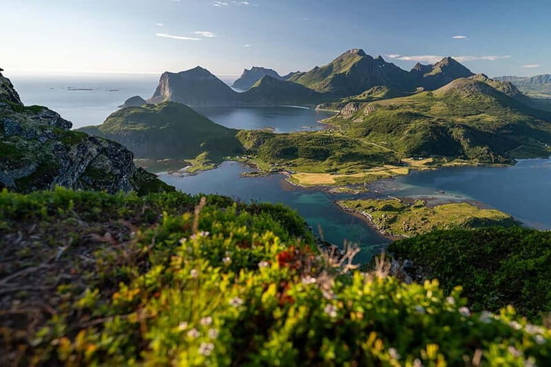 Svolvær: Guided Hike with Snacks - Good To Know