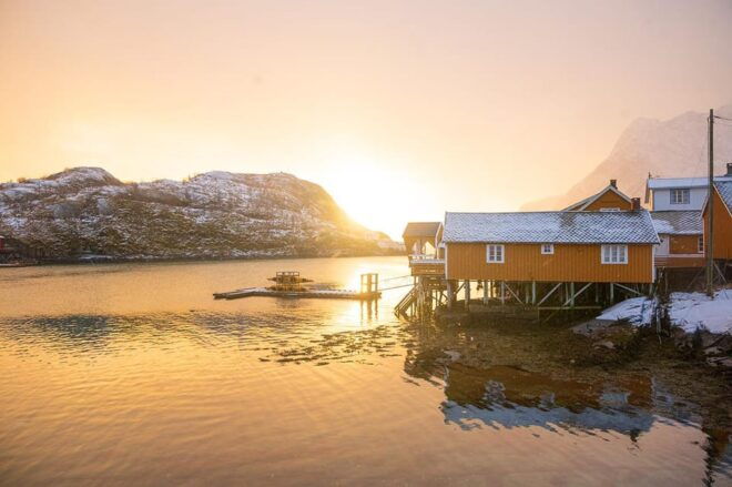 Svolvær: Lofoten Island Photography Guided Tour - Charming Fishing Village