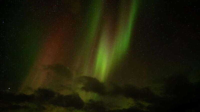 Svolvær: Northern Lights Tour with Hot Drinks & Photos - Svolvær: Northern Lights Tour with Hot Drinks & Photos