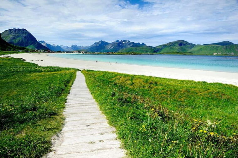 Svolvaer: South Lofoten Top Highlights Photo Tour - FAQ