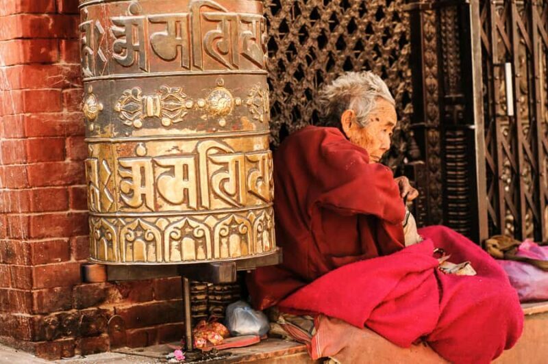 Swayambhunath: Sunset and City Lights Tour - Private/Group - FAQ