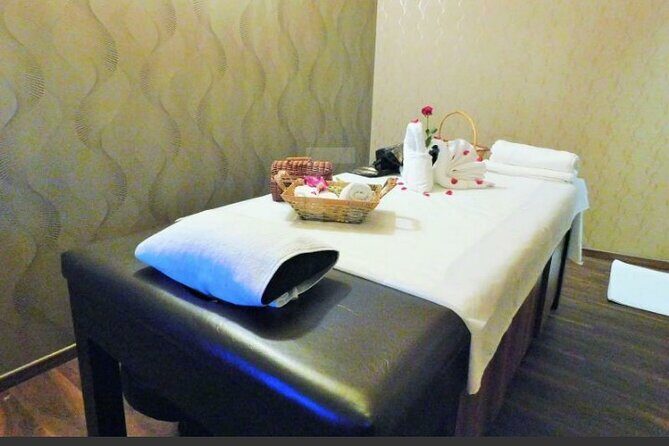 Swedish Massage in Thane with Steam - The Experience: What You Can Expect