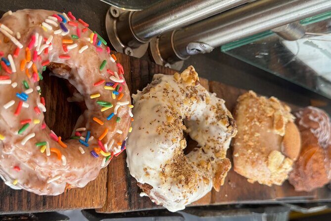 Sweet and Savory Scandalous White House walking Food Tour - Good To Know  