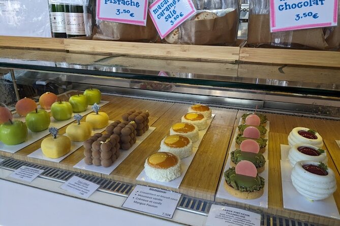 Sweet Walking Food Tour in Paris With Local Guide - Reviews