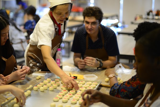 Sweets to Streets: 6Hr Taipei Adventure With Pineapple Cake DIY - Pineapple Cake DIY Experience