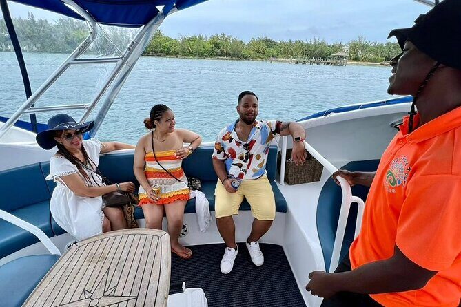 Swimming Pigs and Snorkeling Adventure on Athol Island - The Sum Up