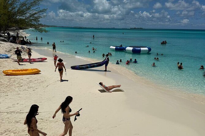 Swimming Pigs Encounter and Rose Island Beach Day Adventure - FAQ