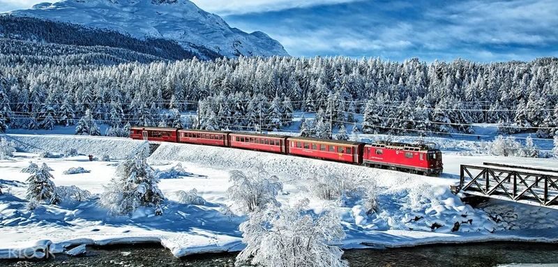 Swiss Alps Bernina Red Train and St. Moritz Full Day Tour from Milan - A short walk around St. Moritz