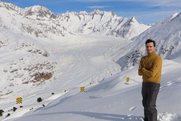 Switzerland: Private Sledging Day Tour - Booking