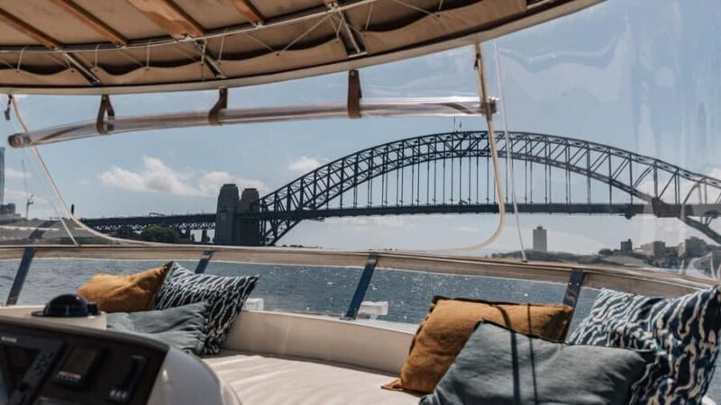 Sydney: 2-Hour Morning Luxury Yacht Cruise with Drinks - FAQs