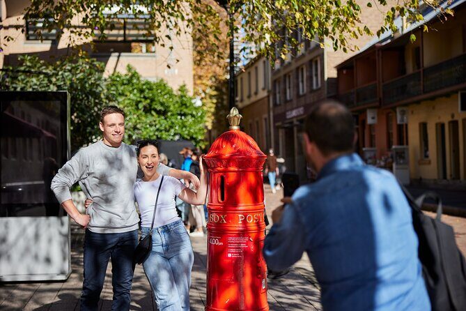 Sydney Airport Transfer to CBD with Lunch, The Rocks & Bondi Tour - Bondi Beach: Iconic Coastal Relaxation