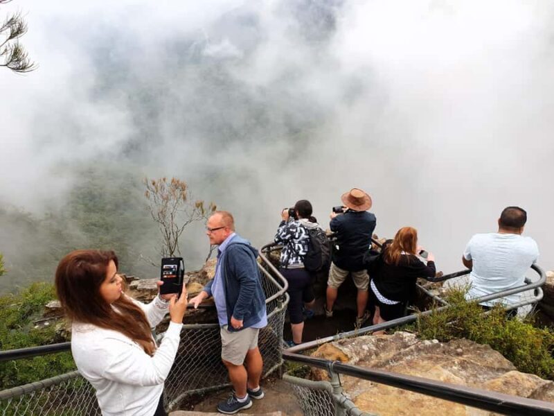 Sydney: Blue Mountains Late Start Tour with Walks & Wildlife - Wildlife Encounters: Authentic and Memorable