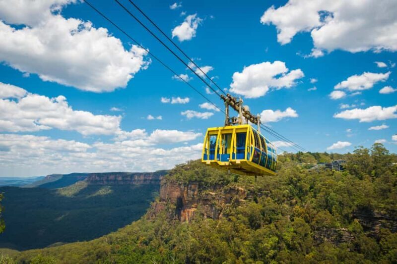 Sydney: Blue Mountains, Scenic World, Zoo & Lincoln's Rock - The Blue Mountains Experience: An Authentic Nature Escape