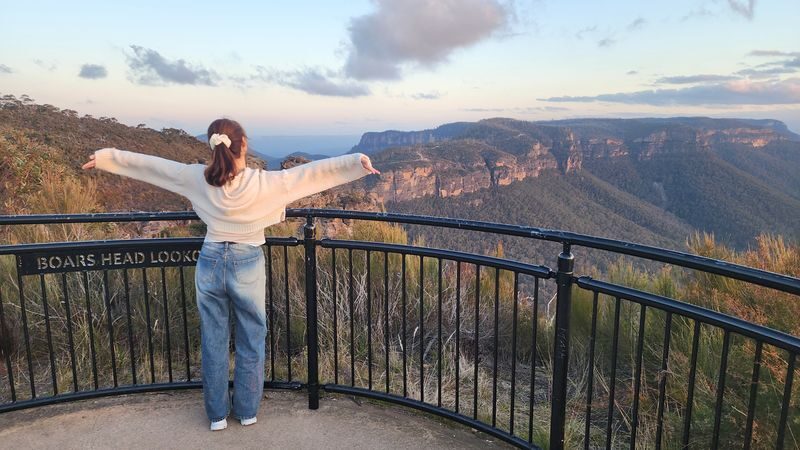 Sydney Blue Mountains Sunset & Starry Night Private Tour - Several stops, not one long viewpoint visit
