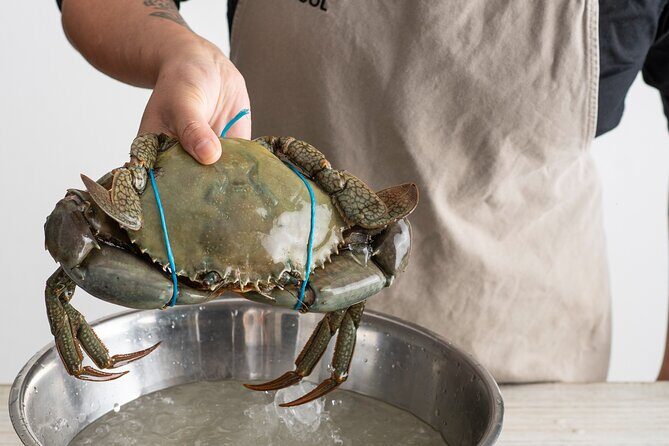 Sydney Fish Market: Singapore Chilli Mud Crab Cooking Class - Good To Know