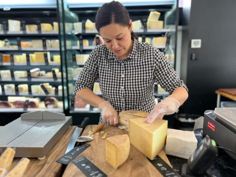 Sydney: Food Tour in Surry Hills with 8 Local Food Tastings - Good To Know