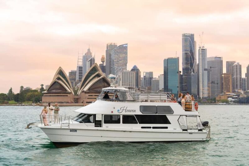 Sydney: Golden Glow Sunset Harbour Cruise with 1 Drink - The Experience Breakdown