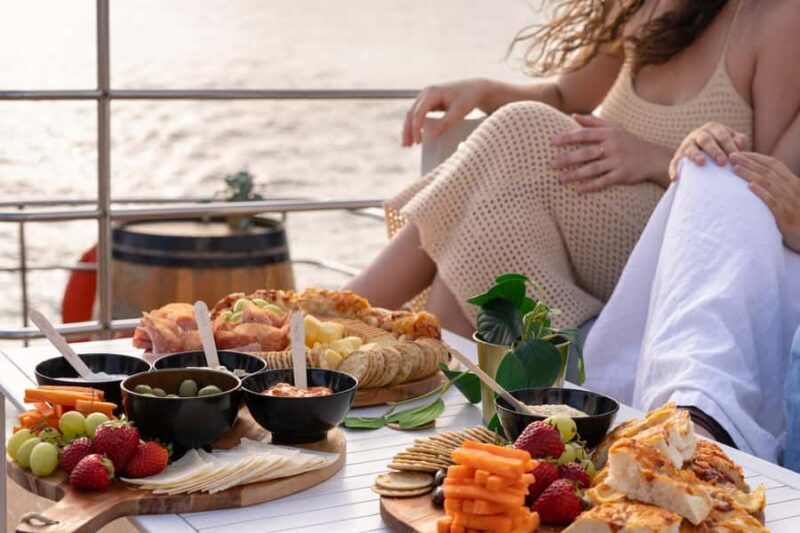 Sydney: Golden Glow Sunset Harbour Cruise with 1 Drink - Final Thoughts