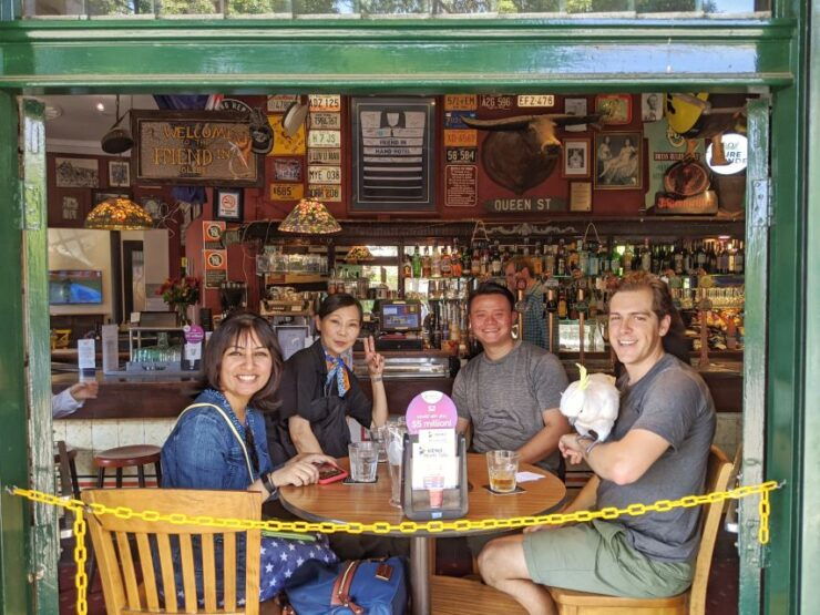 Sydney: Guided Walking Tour With Aussie Snacks and Drinks - Tour Highlights