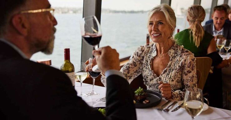 Sydney: Harbour Dinner Cruise With 3, 4 or 6-Course Menu - Highlights of the Sydney Harbour Dinner Cruise