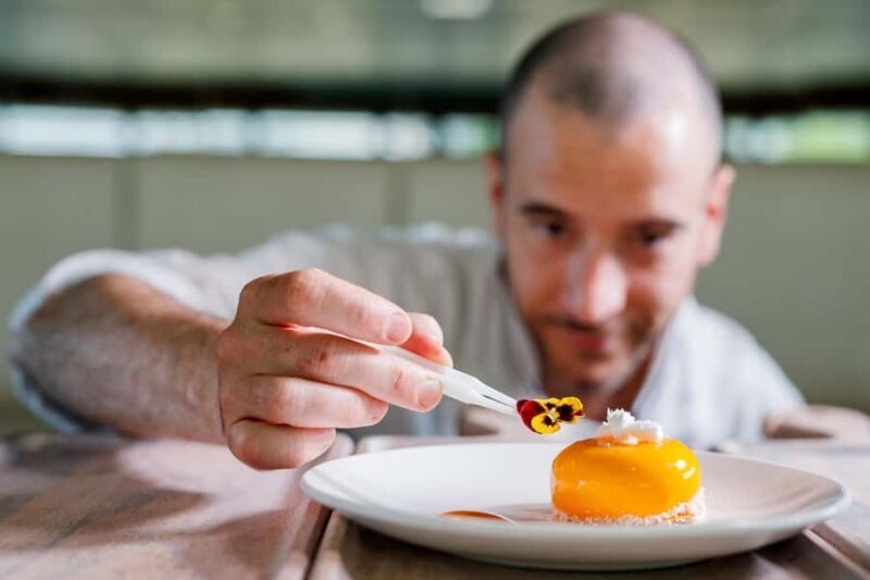 Sydney: Harbour Lunch Cruise with 2 or 3-Course Menu - Service and Atmosphere