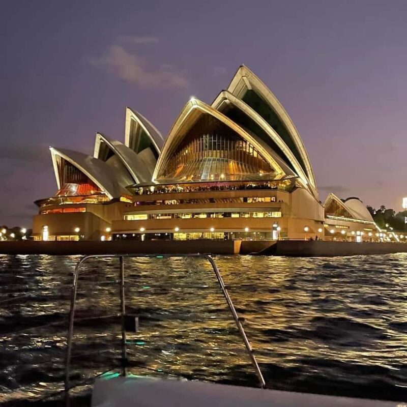 Sydney Harbour: Private Sunset Sail - The Perfect Sunset Experience