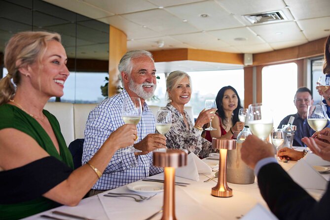 Sydney Harbour Sunset Dinner Cruise - Reasons to Choose This Tour