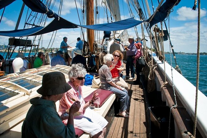 Sydney Harbour Tall Ship Lunch Cruise - Lunch Menu and Dining Experience on the Cruise