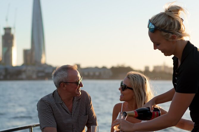 Sydney Harbour Twilight Champagne Cruise - Experience