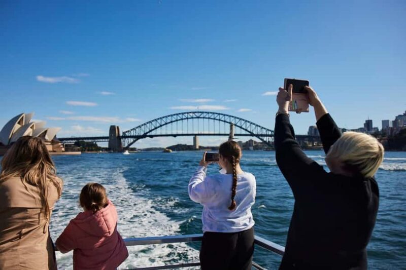 Sydney: Mother's Day Harbour Cruise with Lunch and Drinks - Good To Know