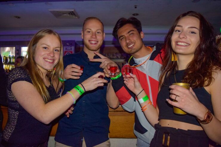 Sydney: Night Out Pub Crawl With Local Guide - Experience Highlights
