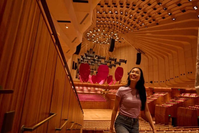 Sydney: Opera House Guided Tour In Your Language - Good To Know