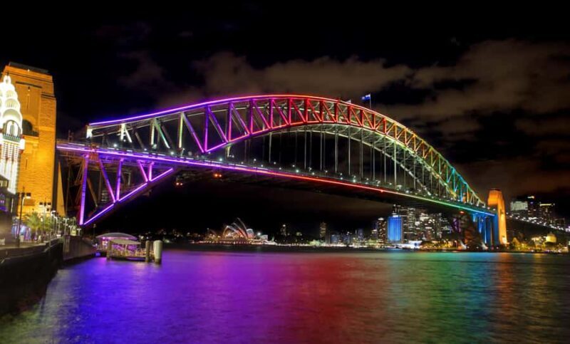 Sydney: Premium Catamaran Vivid Cruise with Welcome Drink - Why You’ll Love the Experience