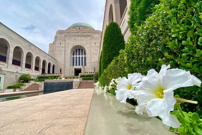 Sydney: PRIVATE Canberra & Southern Highlands Luxe Tour (12h) - FAQ