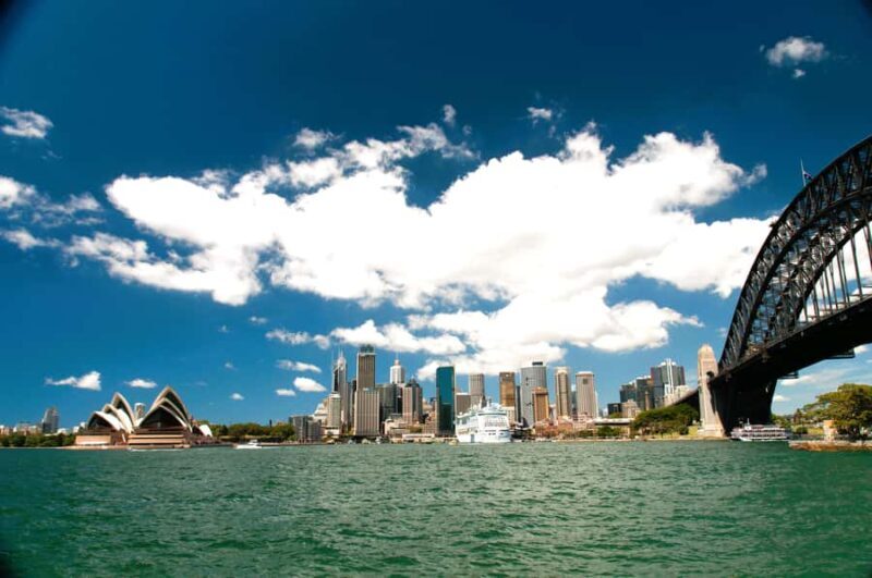 Sydney: Private Tour with Photography plus a Harbour Cruise - FAQ