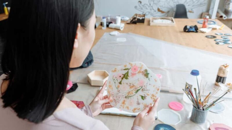 Sydney: Resin Art Classes - Cheeseboards & Coasters - FAQ