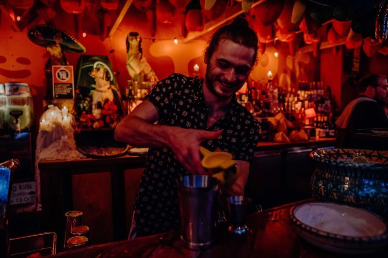 Sydney Secret Bars & Stories Nightlife Tour - What the evening feels like, from meeting point to final stop