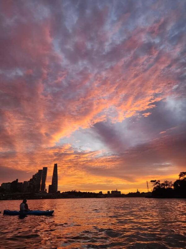 Sydney: Sunset Kayak - Opera & Harbour Bridge Tour (5p. max) - The Sum Up