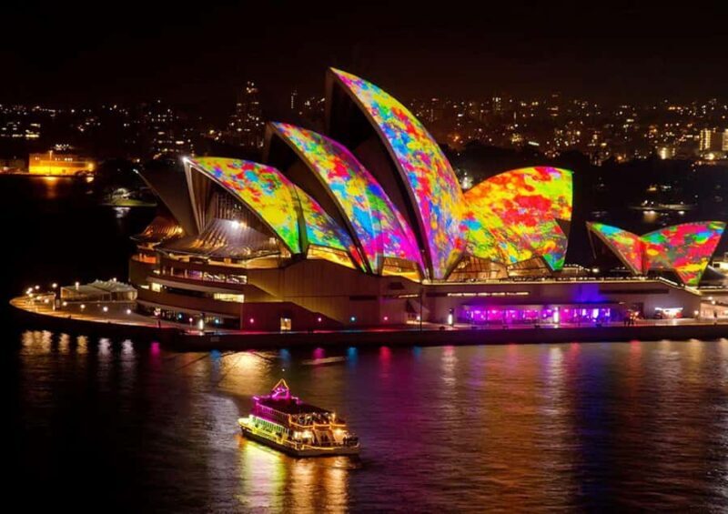 Sydney: "Vivid Sydney" Festival of Light Sightseeing Cruise - An In-Depth Look at the Vivid Sydney Light Cruise