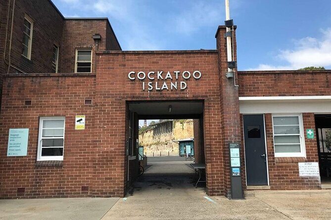 Sydney Walking Tour including The Rocks (small group) - Practicalities & What to Expect